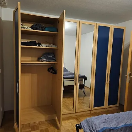 Privat Zimmer In 2 Zimmer * Munich